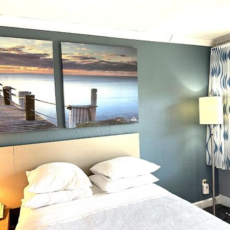 Days Inn By Wyndham Pensacola - Historic Downtown Екстер'єр фото